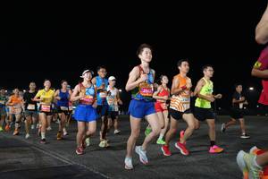 BIB: 8241, 26637, 212
                            <button type="button" onclick="openModal(22871564)" class="btn btn-primary btn-sm float-right btn-popup" data-toggle="modal" data-target=".modal-high-quality">
                        <i class="fas fa-shopping-cart"></i> Add to Cart
                    </button>
                                            <button type="button" onclick="isThisMe(22871564, true)" class="btn btn-success btn-sm float-right btn-popup btn-isme hidden" data-toggle="tooltip" data-placement="bottom" title="นี่คือรูปของคุณใช่ไหม คลิกที่นี่เพื่อเอาเข้าอัลบั้ม">
                        <i class="fas fa-plus"></i> Add to album
                    </button>
                    <button type="button" onclick="isThisMe(22871564, false)" class="btn btn-warning btn-sm float-right btn-popup btn-isnotme hidden">
                        <i class="fas fa-ban"></i> Remove from album
                    </button>